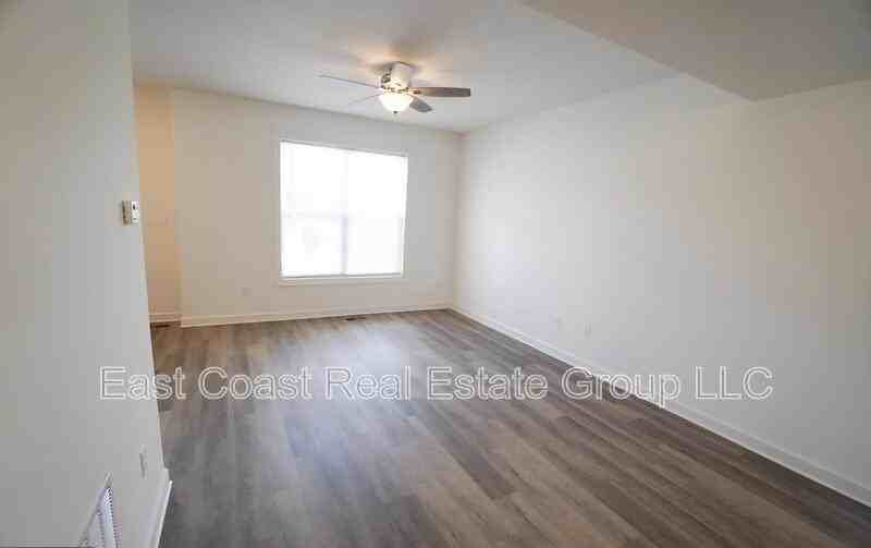 8780 Hillside Way - Photo 6 of 29