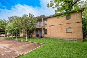 featured image of 525 12th St #8