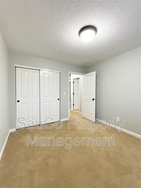 5246 Se Redberry Pl - Photo 2 of 4