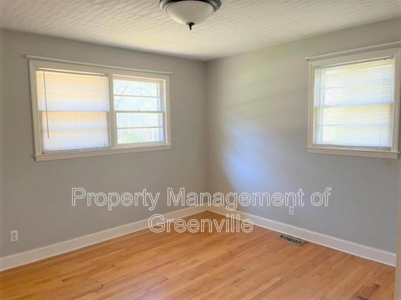 1071 Lightwood Knot Rd - Photo 6 of 8