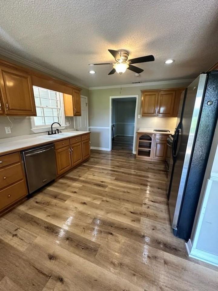 3813 Saint Andrews Loop N - Photo 5 of 28