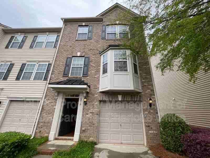 6210 Rockefeller Ln - Photo 2 of 27
