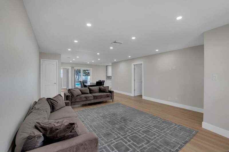 600 Nw 12th Ave - Photo 3 of 50