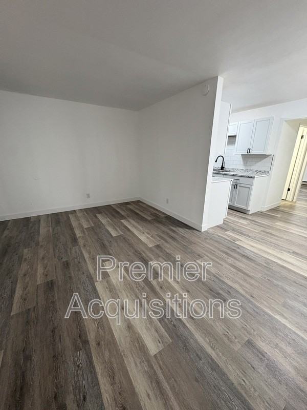 1101 S 74th St #13 - Photo 2 of 9