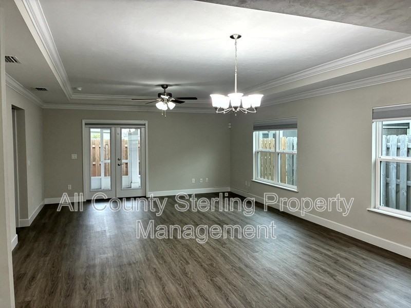 25107 Sw 9th Ln - Photo 3 of 50