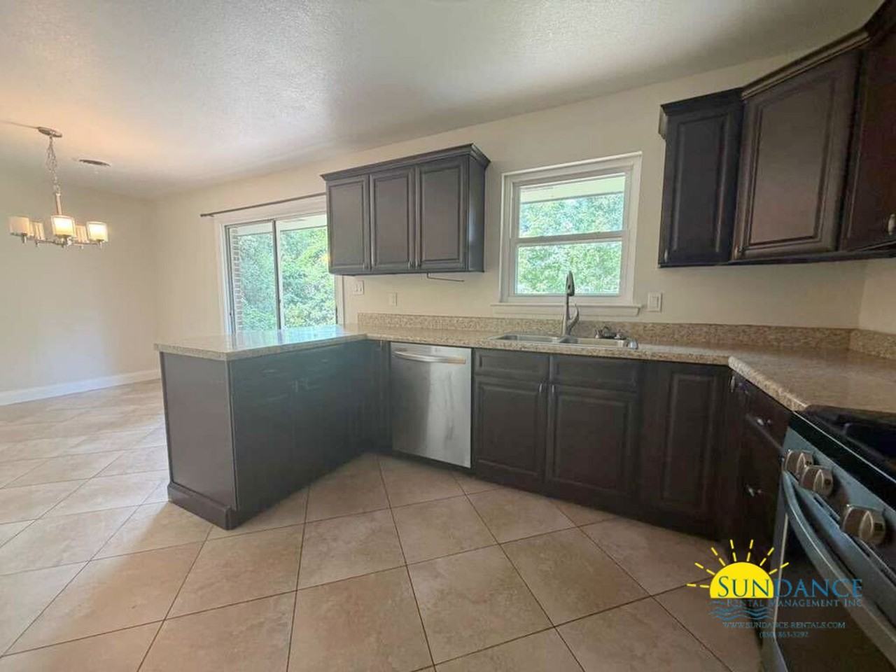 305 Leah Miller Dr Nw - Photo 6 of 19