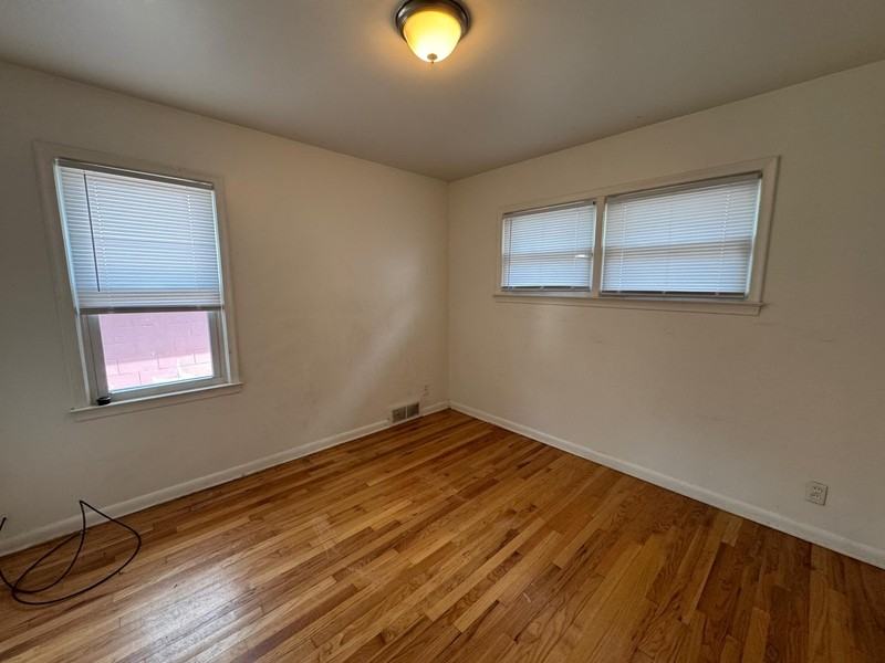 14615 Stephens Dr - Photo 7 of 22