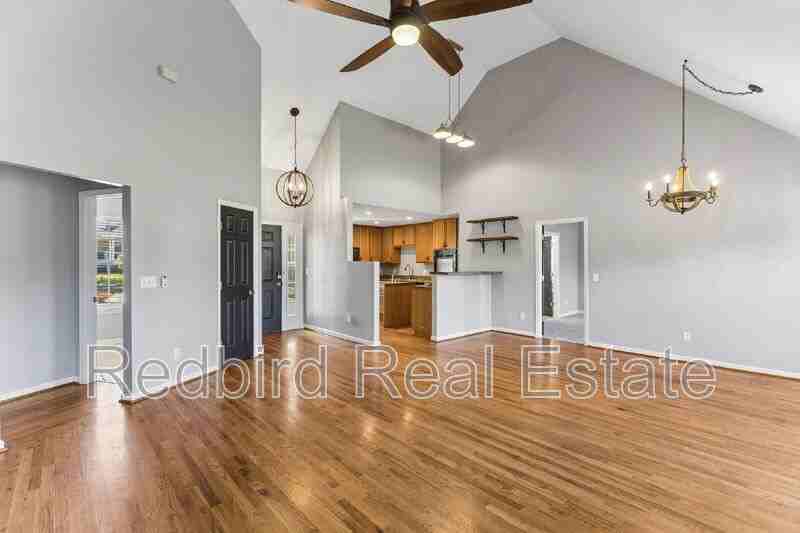 1057 Meandering Way - Photo 6 of 48