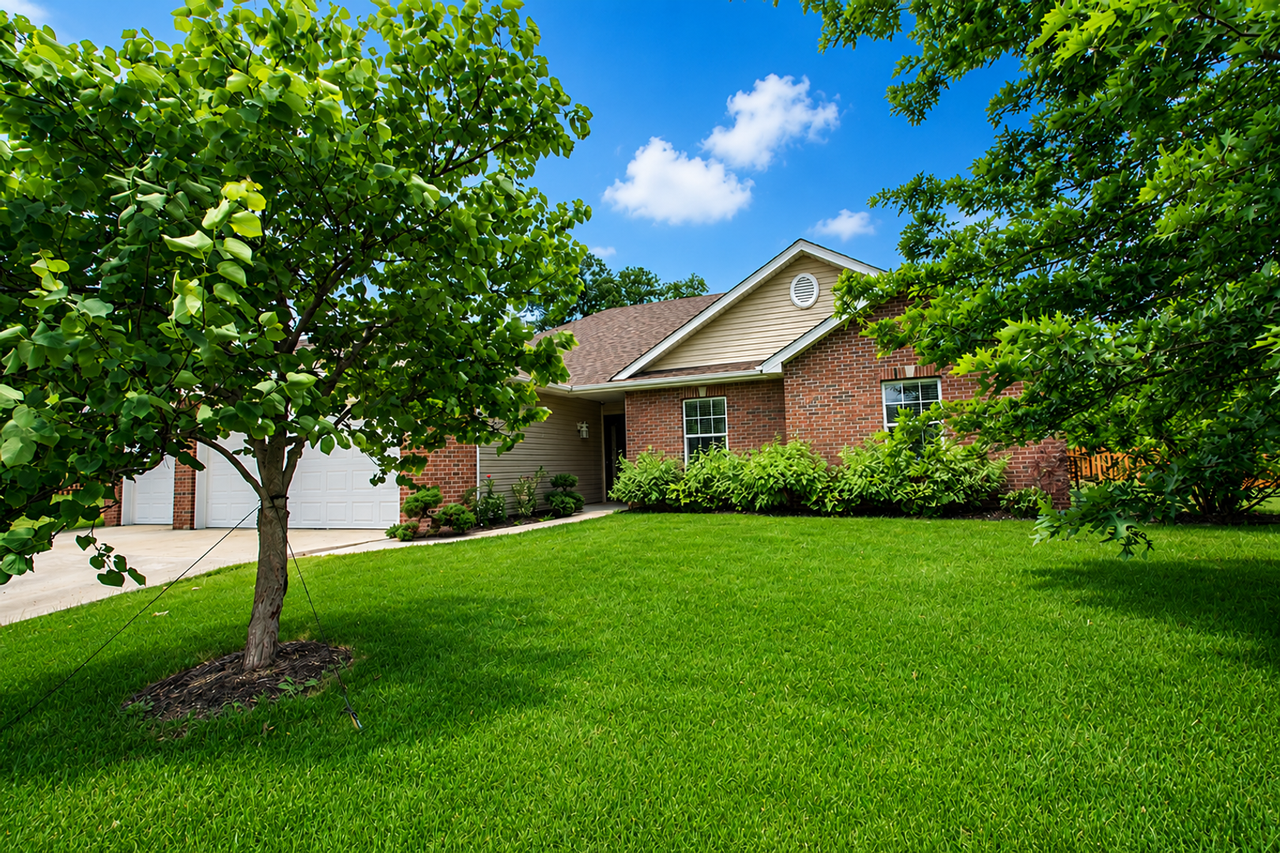 7106 Stanwood Dr