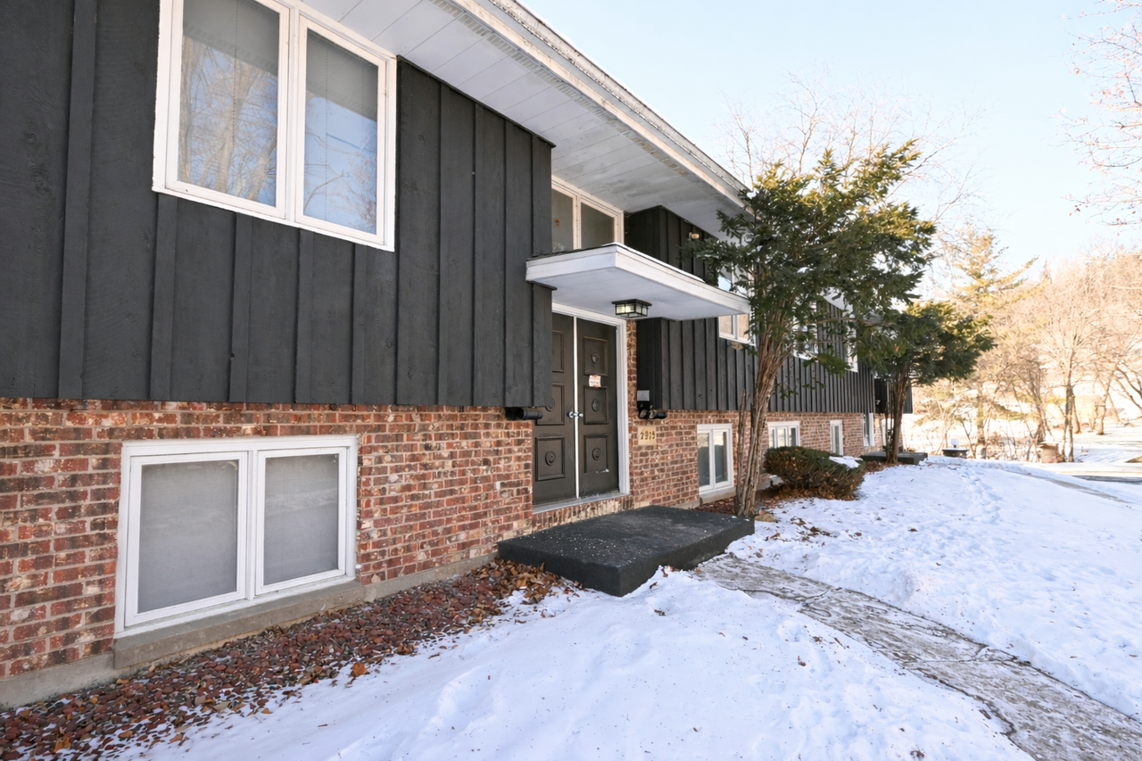 Wildwood Apartments - Photo 3 of 4