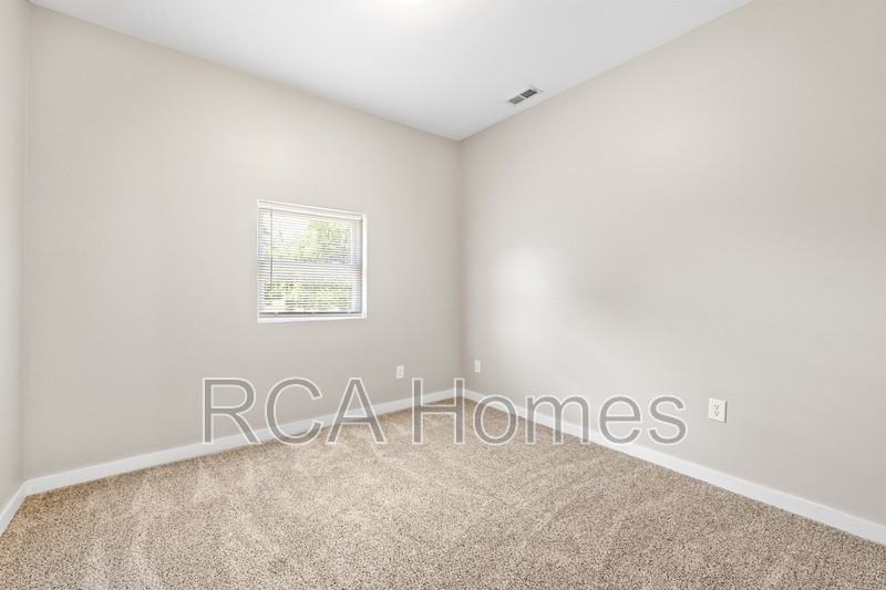 3519 Balsam Ave - Photo 6 of 8