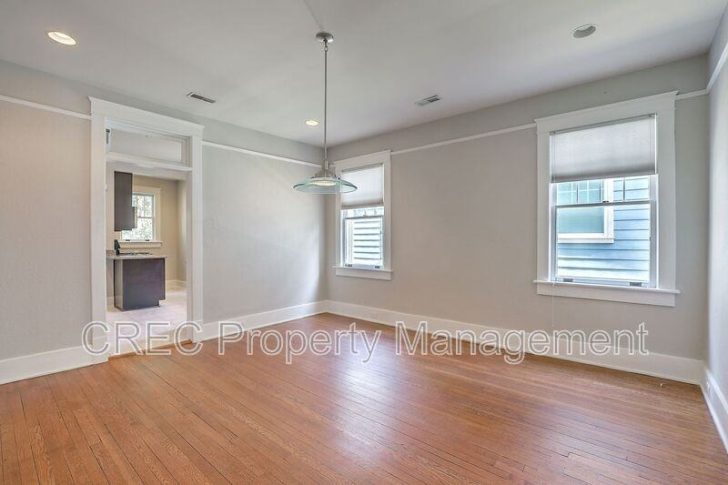 831 Rutledge Ave - Photo 7 of 31