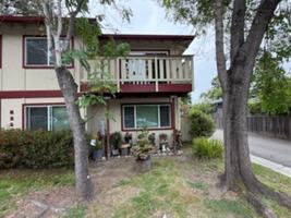 featured image of 832 Hanover St