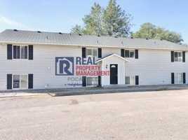 featured image of 1120 E Poplar St