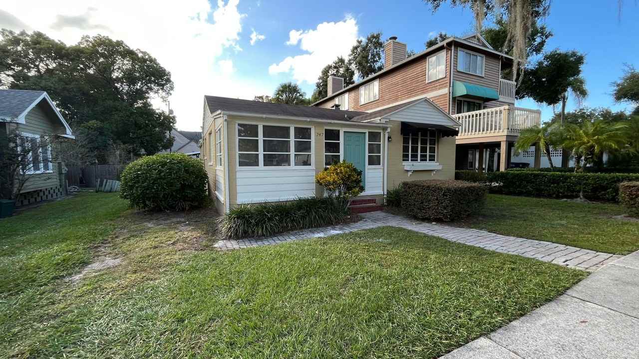 747 Maryland Ave - Photo 3 of 20