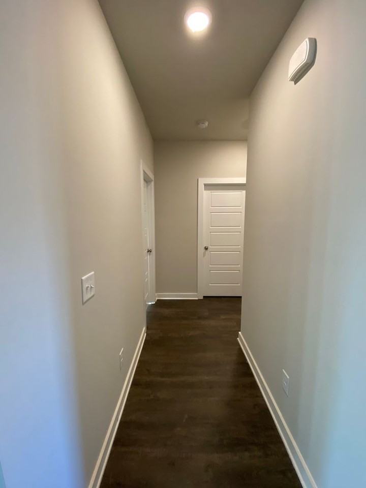 34 Granvil Way - Photo 3 of 31