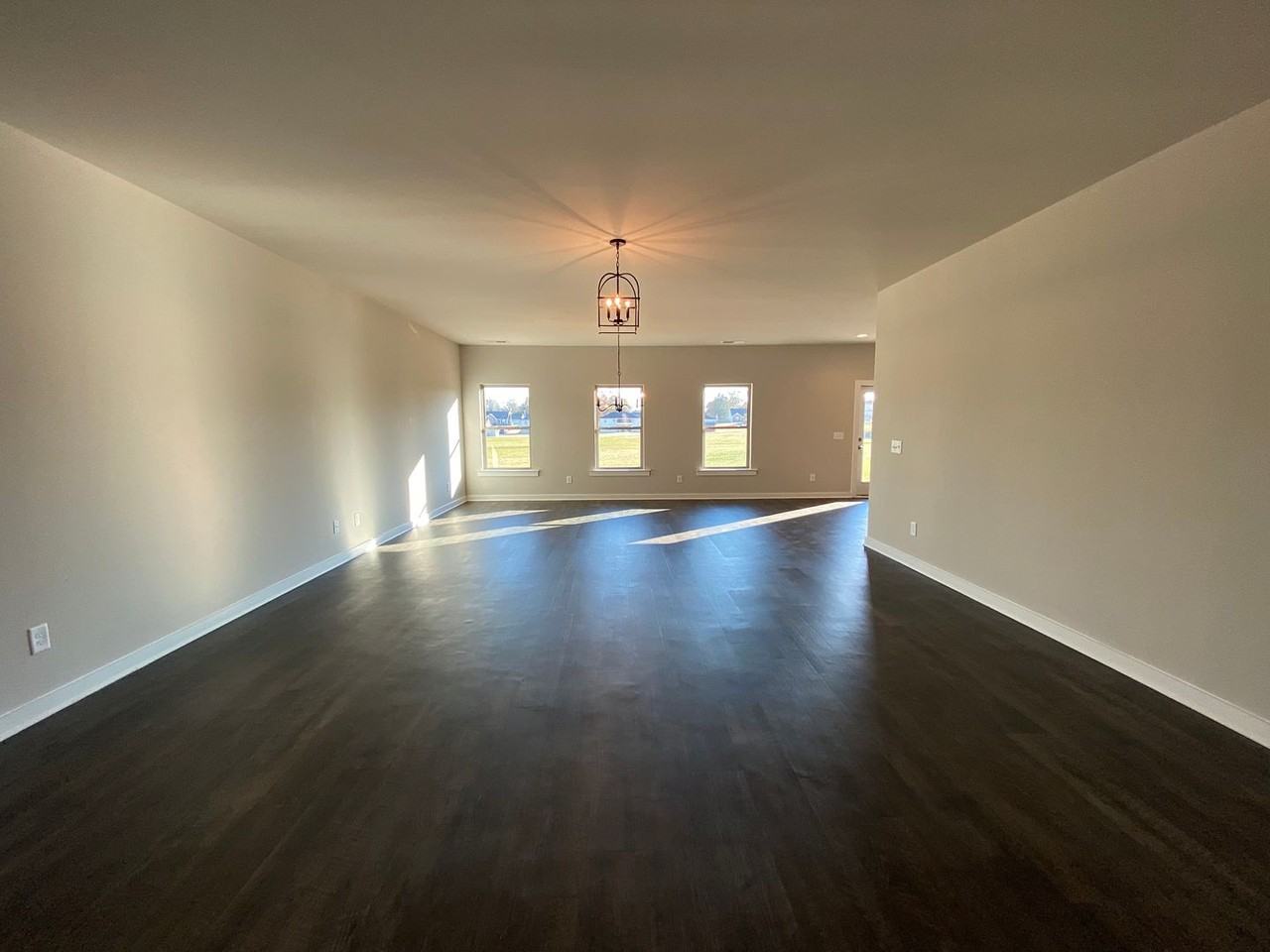 34 Granvil Way - Photo 4 of 31