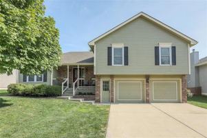 featured image of 8936 Ne 109th St