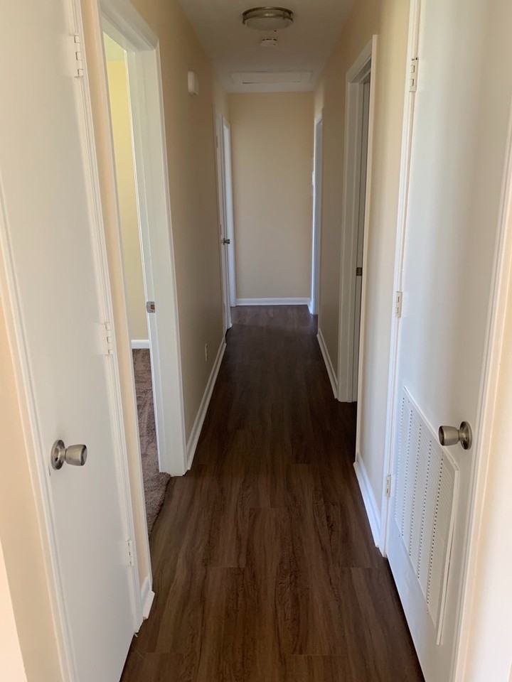 202 Acme Ln - Photo 6 of 14