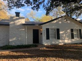 featured image of 2407A Winsted Ln