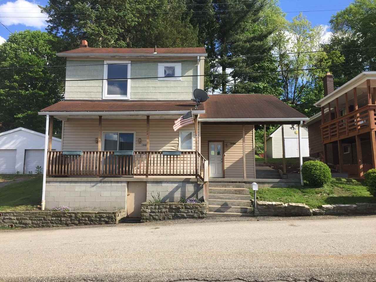 10404 Lilac St - Photo 2 of 4