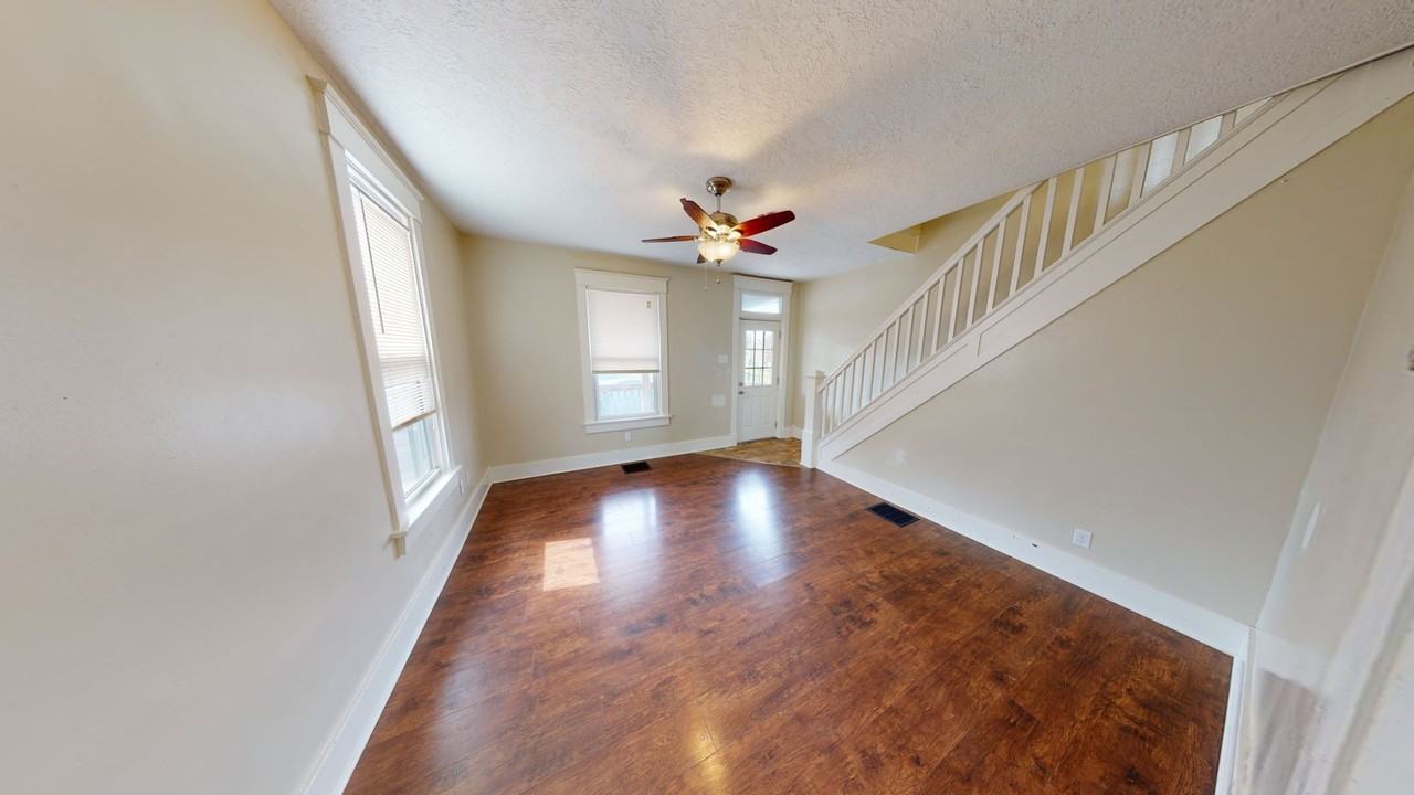 106 Divet St - Photo 4 of 11