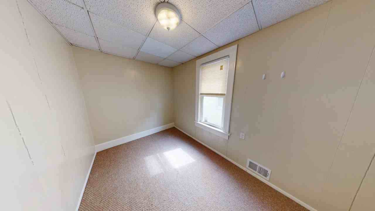 106 Divet St - Photo 7 of 11