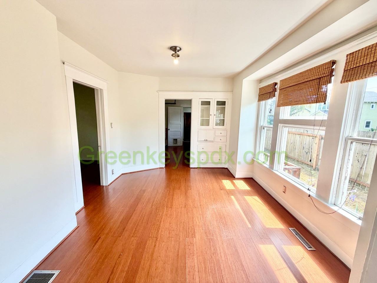 4804 Ne 27th Ave - Photo 6 of 23