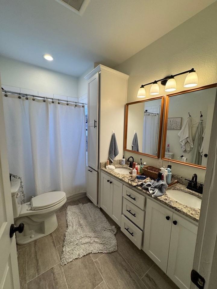 1405 James Ave - Photo 7 of 11