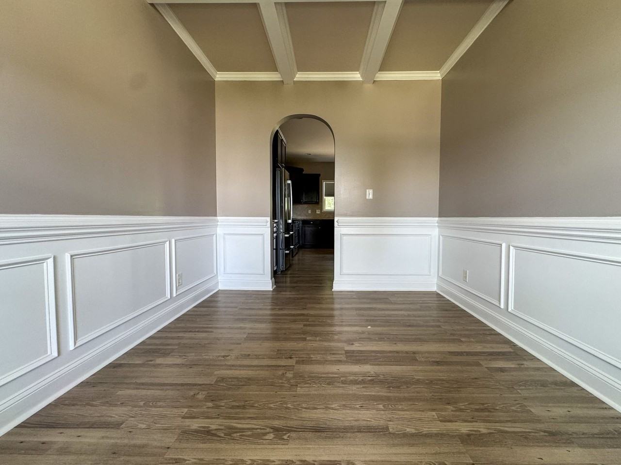 296 Sedgefield Dr - Photo 3 of 28