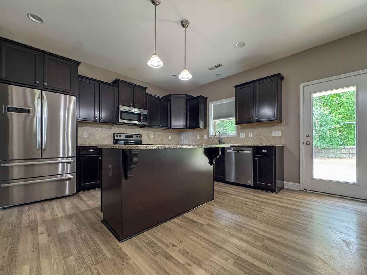 296 Sedgefield Dr - Photo 6 of 28
