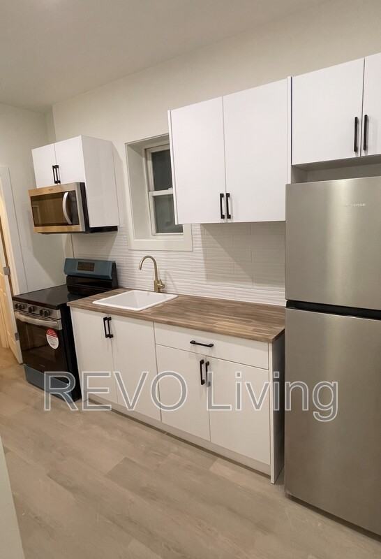 151 Colborne St #165B