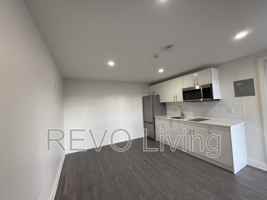 featured image of 7800 Lundy'S Lane #204