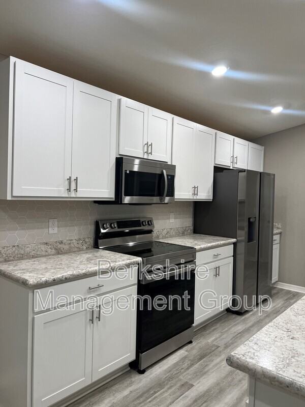 1142 Brook Meadow Dr - Photo 7 of 20