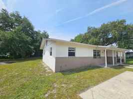 featured image of 2031 Hugo Rd