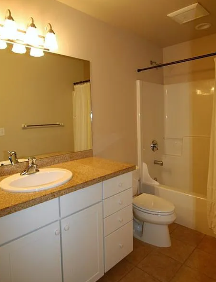2777 Hamilton Ct - Photo 3 of 20