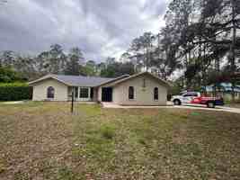 featured image of 1130 W Olympia St