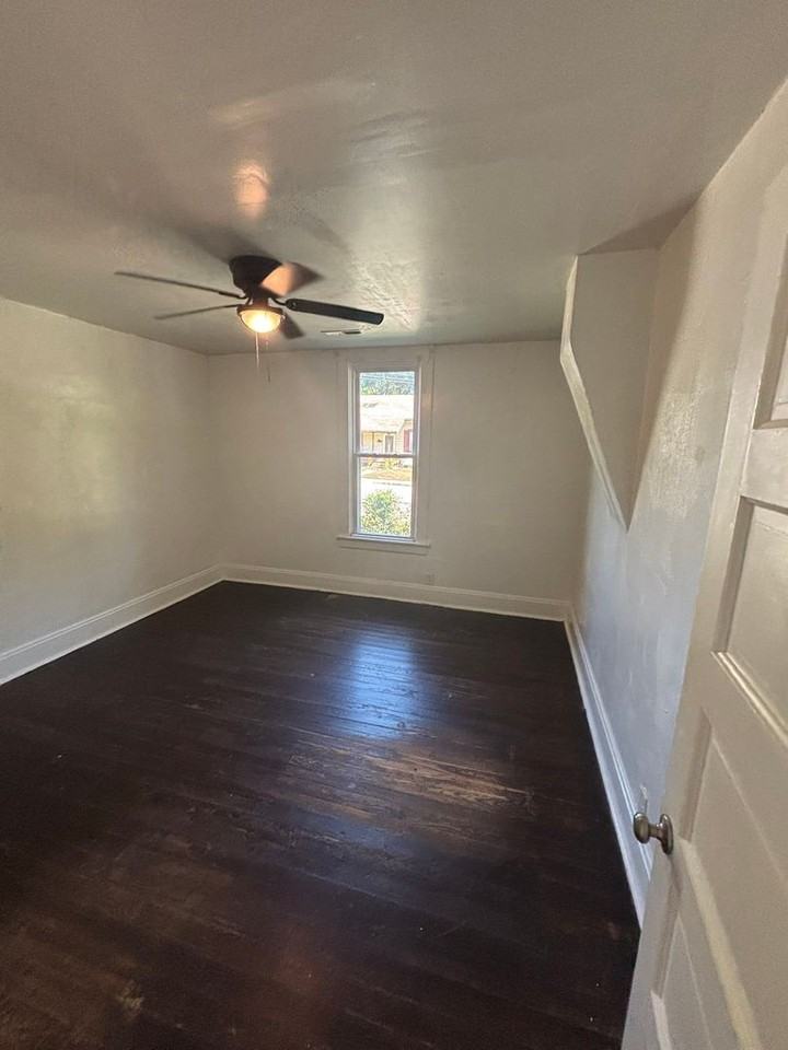 2159 N Main Ave - Photo 6 of 17