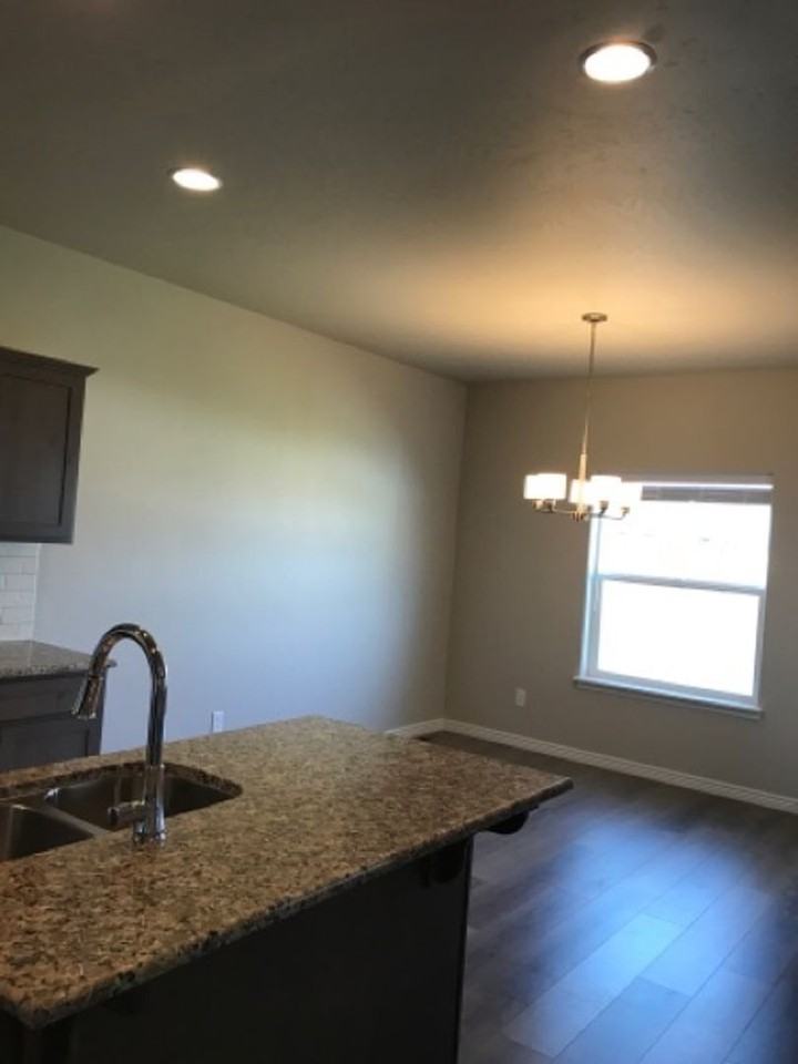 1243 Langford Way - Photo 4 of 10