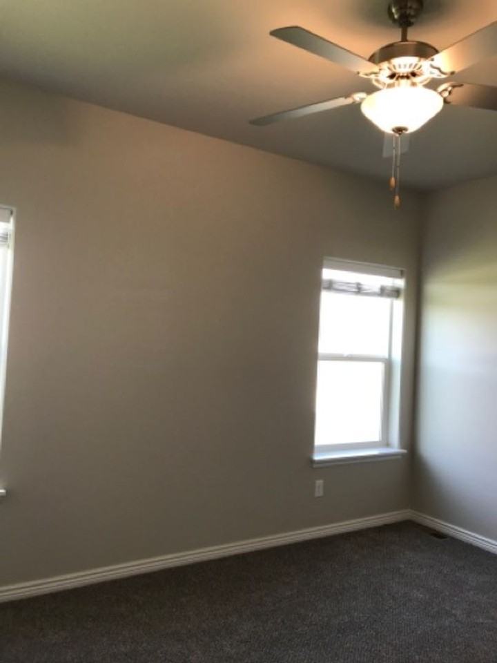 1243 Langford Way - Photo 5 of 10