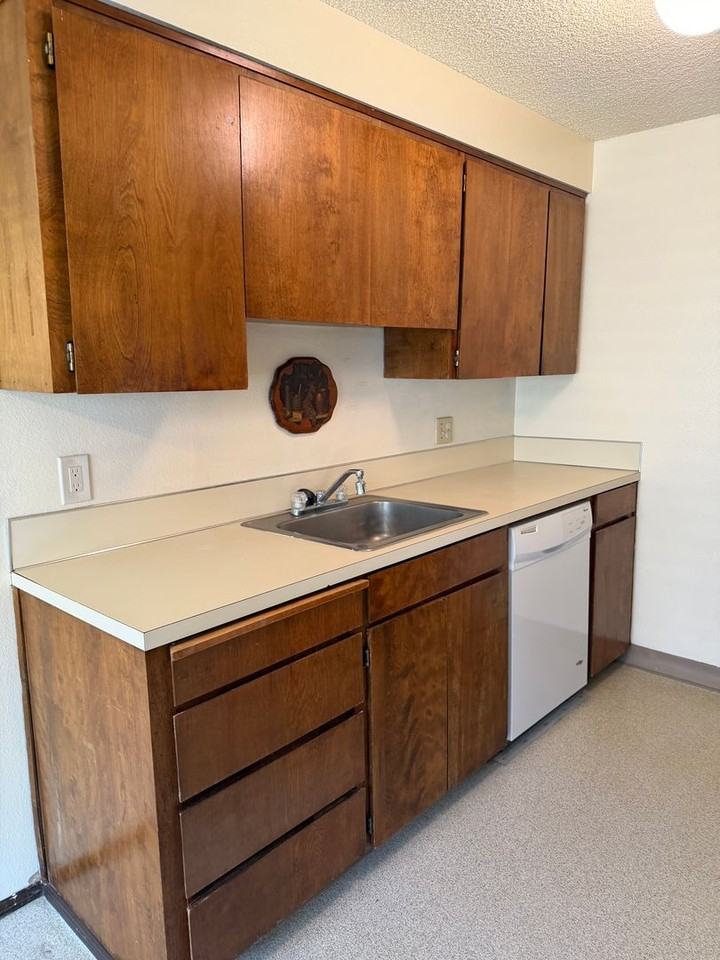 206 Nw 14th St - Photo 5 of 11