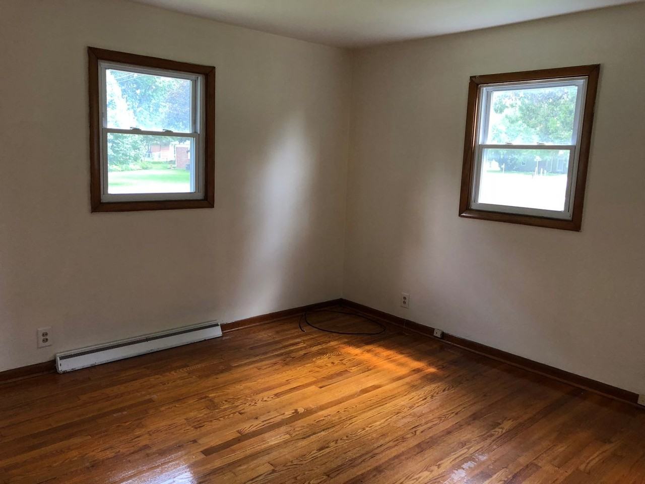 1522 39th Ave - Photo 6 of 7