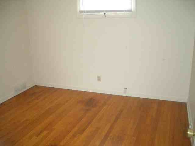 3516 Bell St - Photo 3 of 9