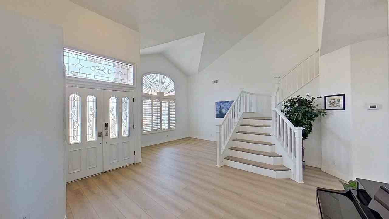 5752 Centerstone Ct - Photo 2 of 32