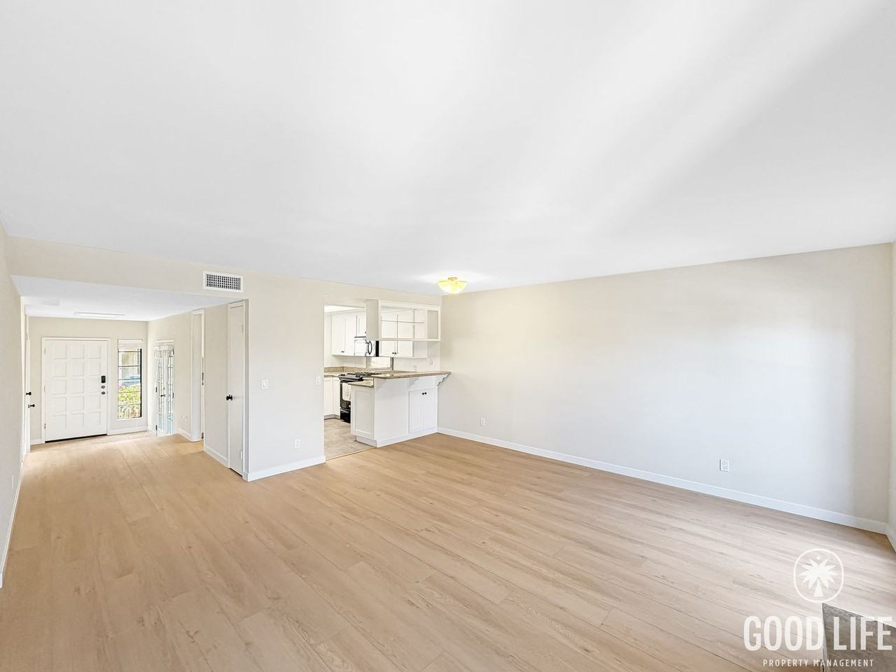4292 Kendall St - Photo 4 of 19