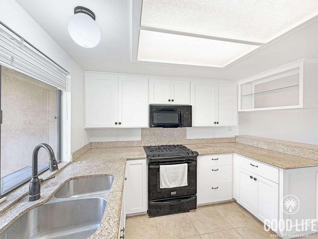 4292 Kendall St - Photo 5 of 19