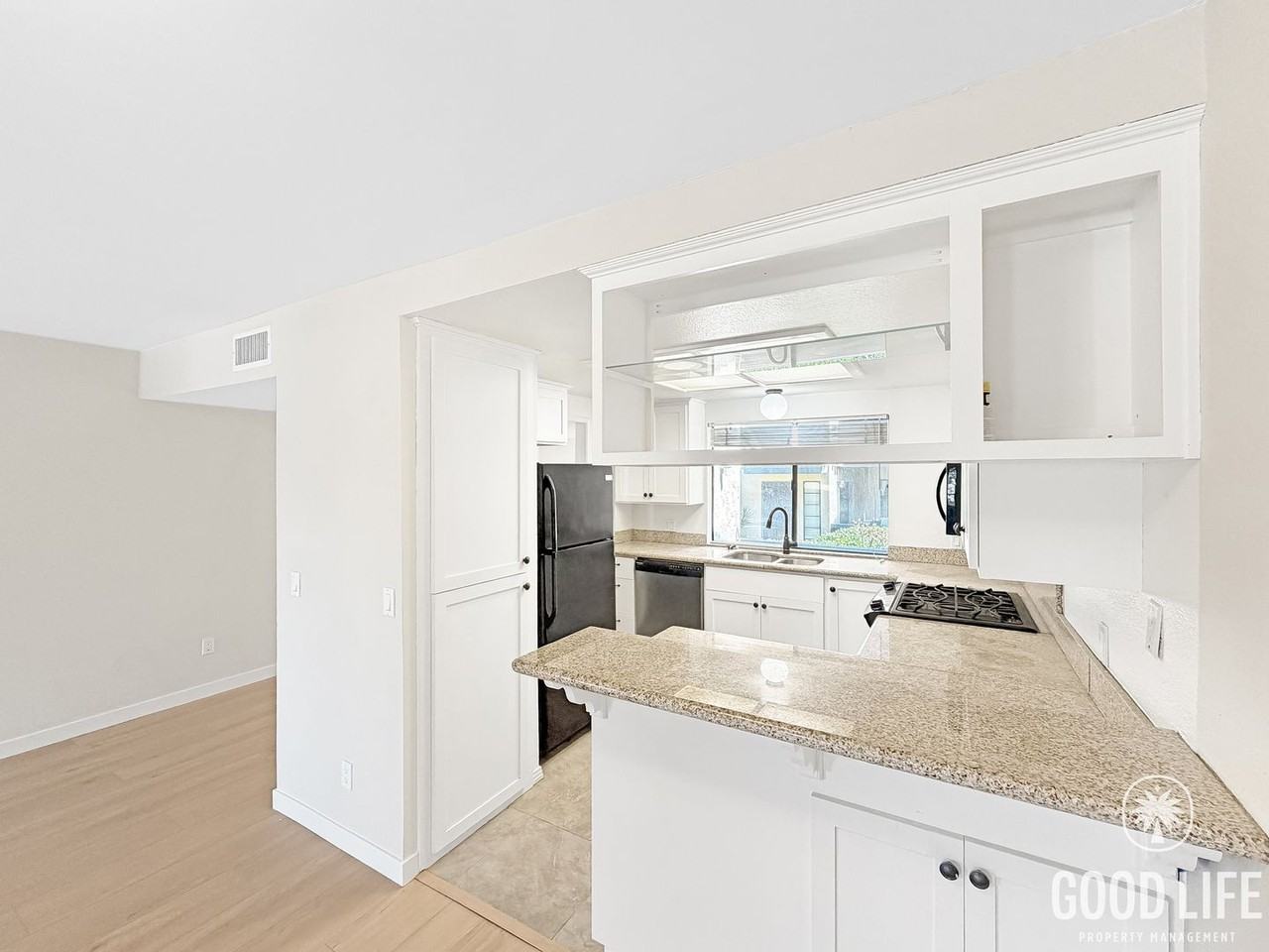 4292 Kendall St - Photo 6 of 19