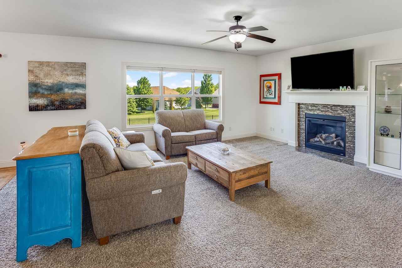 1208 White Oak Rd - Photo 6 of 50