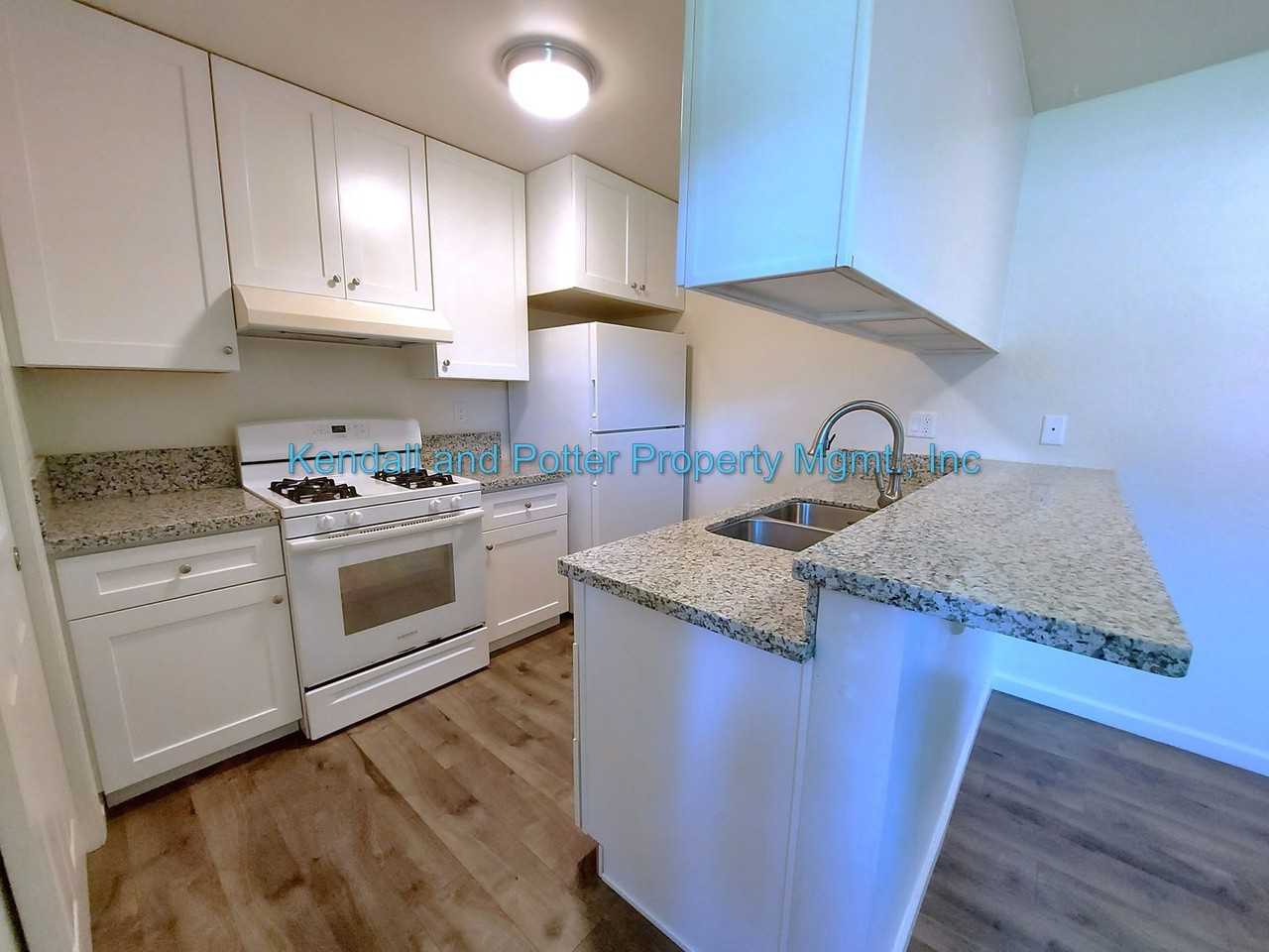4350 Diamond St #1 - Photo 4 of 15