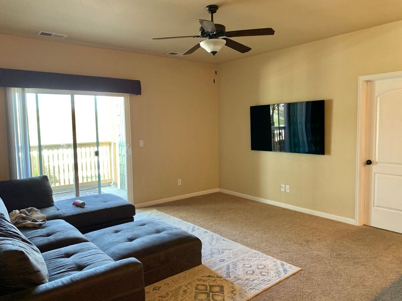 4925 Hahns Peak Dr - Photo 3 of 11